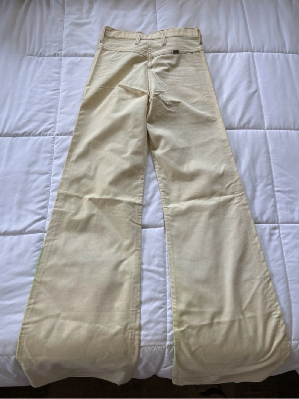 True Vintage 70s Hand Painted Bell Bottom Jeans Rainbow RARE NWT Boho Hippie - Picture 11 of 15